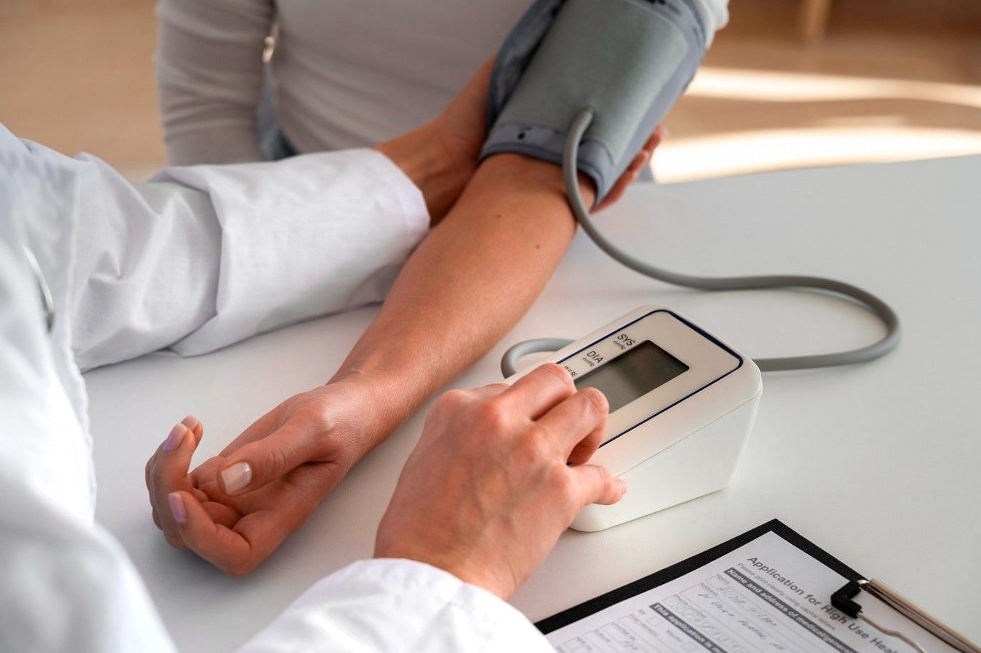 Thyme tea can effectively be useful for the management of blood pressure (Image by Freepik)